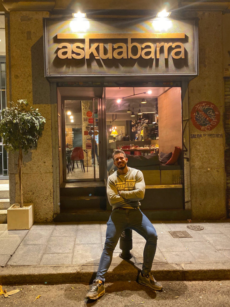 Cenando con Pablo en Restaurante Askuabarra